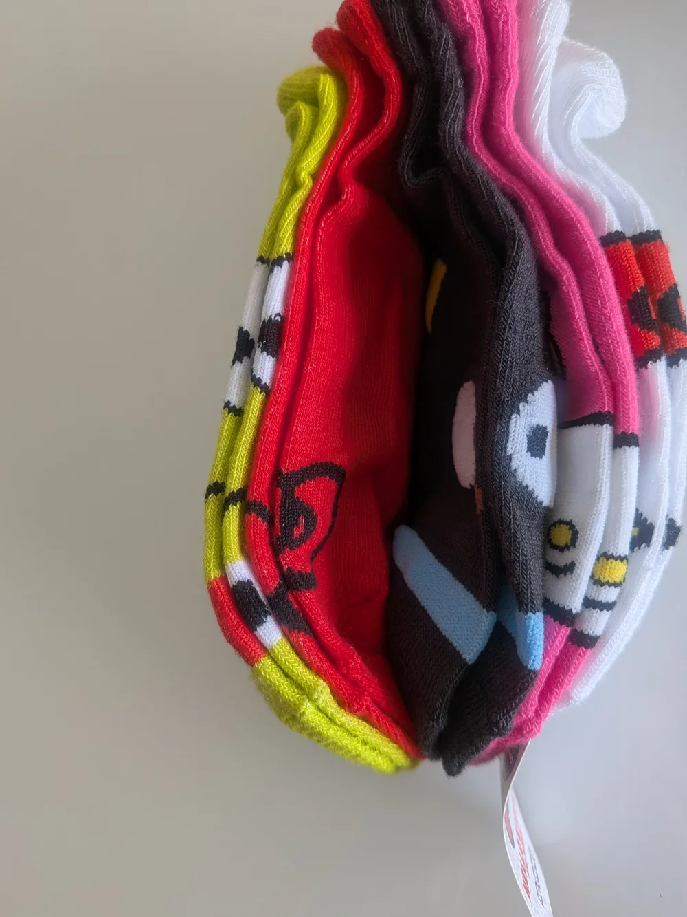 NWT Hello Kitty and Friends No Show Socks 5 Pack Size 9-11
